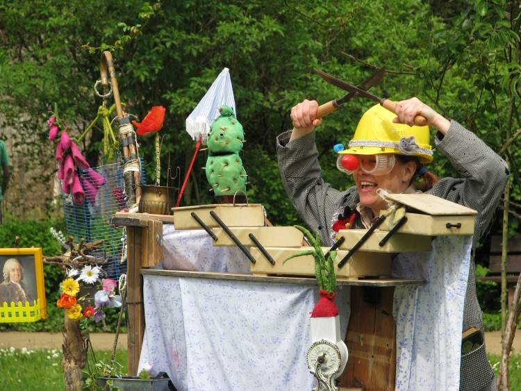 Puppentheater Spiel im Freien