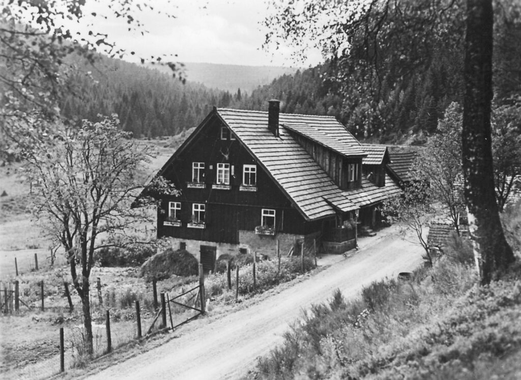Das Forsthaus im Brotenautal - historische Aufnahme
